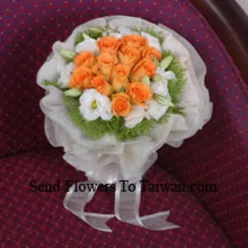 Bouquet de 12 roses orange